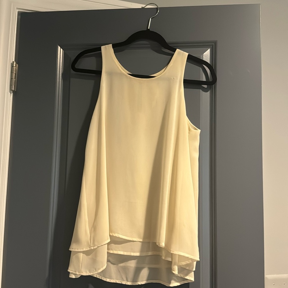 Blu Pepper Cream Sleeveless Too, Size Small
